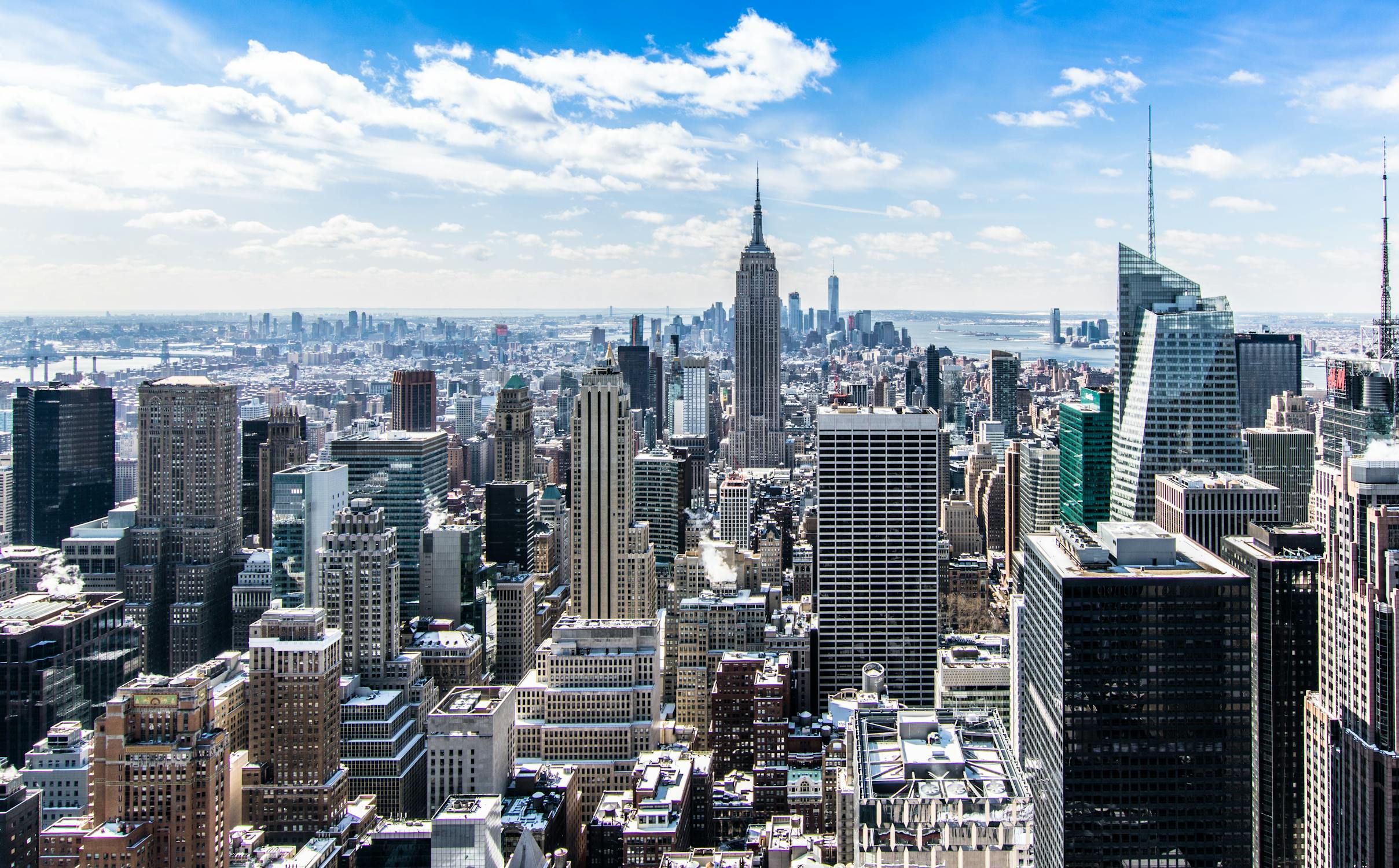 Aerial view of midtown Manhattan skyscrapers